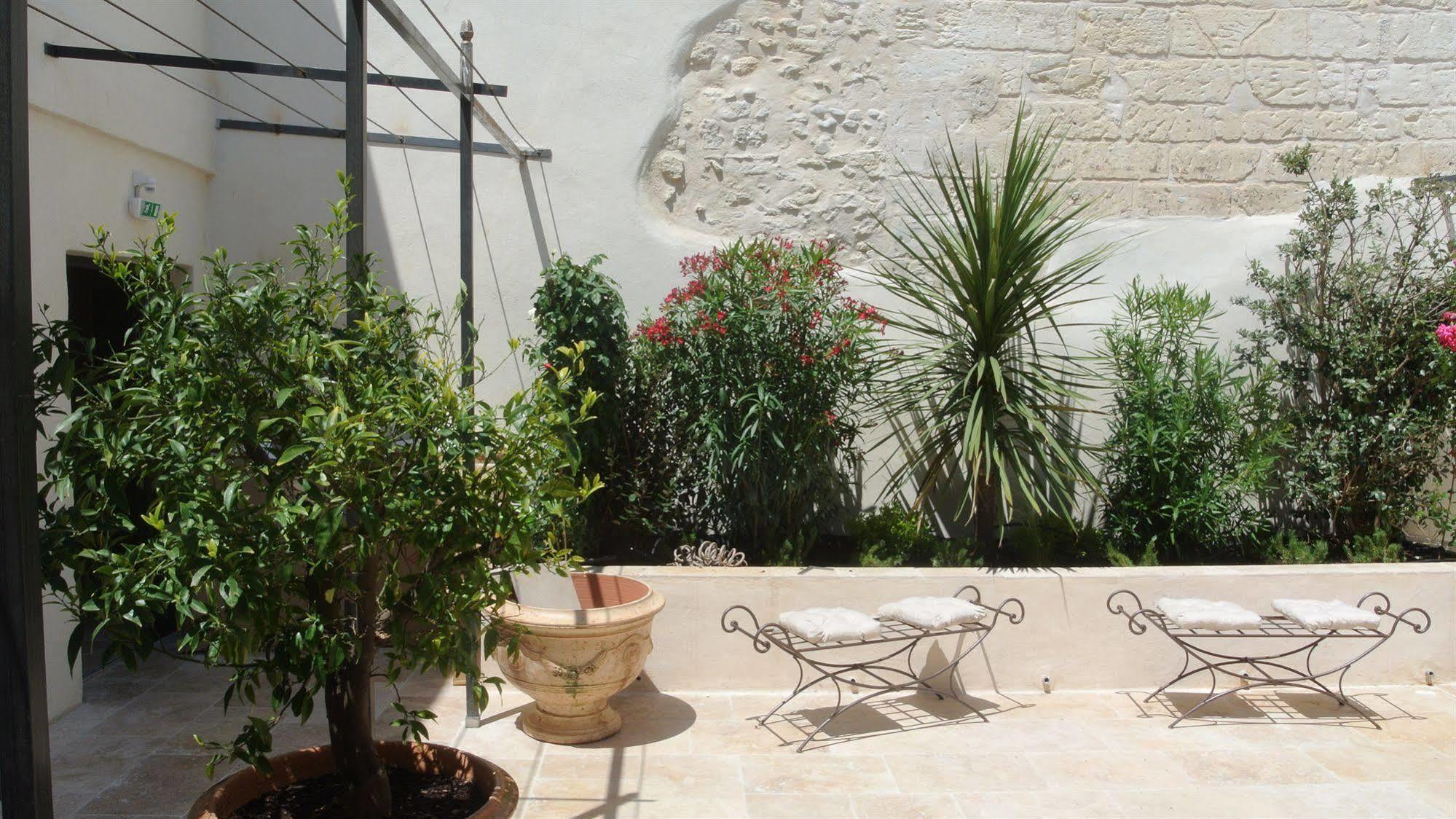 אביניון La Maison Des Augustins 4 Stars Spa Et Fitness מראה חיצוני תמונה